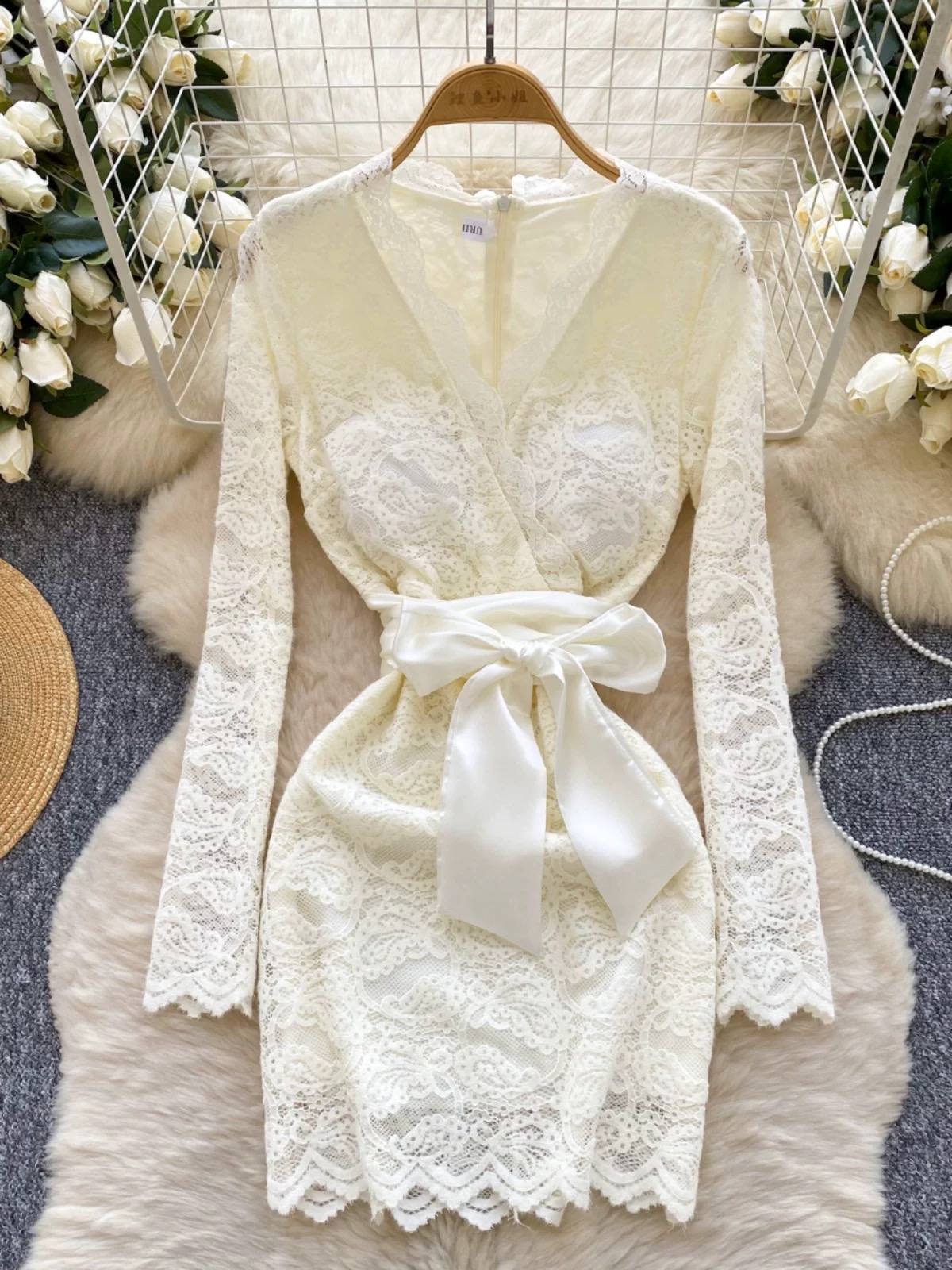 Endless beauty lace dress FBC452 images